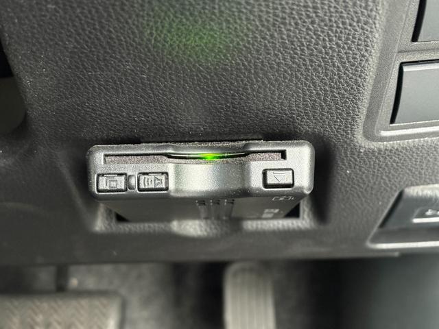 ヤリス Ｘ【４ＷＤ寒冷地仕様】【禁煙車】　【ナビ機能付き８インチディスプレイオーディオ／Ｂｌｕｅｔｏｏｔｈオーディオ／ＵＳＢ接続】【追従クルコン／衝突軽減／車線逸脱警告／コーナーセンサー】【スマートキー／プッシュスタート】【ワイパー熱線】（16枚目）