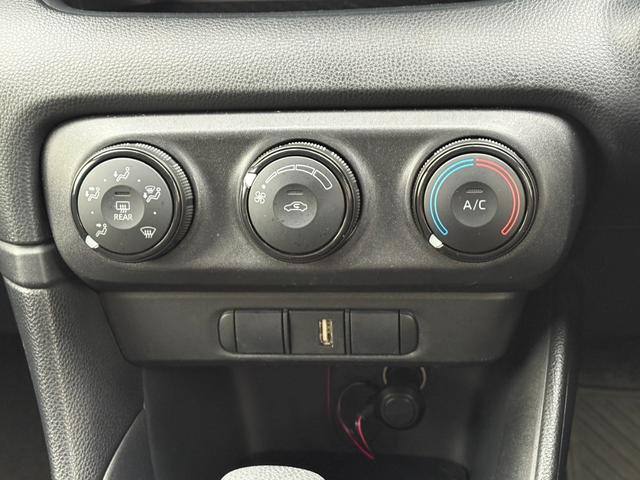 ヤリス Ｘ【４ＷＤ寒冷地仕様】【禁煙車】　【ナビ機能付き８インチディスプレイオーディオ／Ｂｌｕｅｔｏｏｔｈオーディオ／ＵＳＢ接続】【追従クルコン／衝突軽減／車線逸脱警告／コーナーセンサー】【スマートキー／プッシュスタート】【ワイパー熱線】（17枚目）