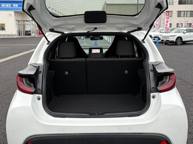 ヤリス Ｘ【４ＷＤ寒冷地仕様】【禁煙車】　【ナビ機能付き８インチディスプレイオーディオ／Ｂｌｕｅｔｏｏｔｈオーディオ／ＵＳＢ接続】【追従クルコン／衝突軽減／車線逸脱警告／コーナーセンサー】【スマートキー／プッシュスタート】【ワイパー熱線】（35枚目）