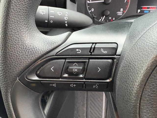 ヤリス Ｘ【４ＷＤ寒冷地仕様】【禁煙車】　【ナビ機能付き８インチディスプレイオーディオ／Ｂｌｕｅｔｏｏｔｈオーディオ／ＵＳＢ接続】【追従クルコン／衝突軽減／車線逸脱警告／コーナーセンサー】【スマートキー／プッシュスタート】【ワイパー熱線】（39枚目）