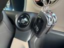 ターボ【届出済み未使用車】【８インチナビ／バックカメラ】　【追従クルコン／衝突軽減／車線逸脱警告】【両側電動スライドドア】【ＬＥＤオートライト／ＬＥＤフォグ】【シートヒーター】【ブルートゥース】【ＬＥＤオートライト】【パドルシフト】【スマートキー】（53枚目）