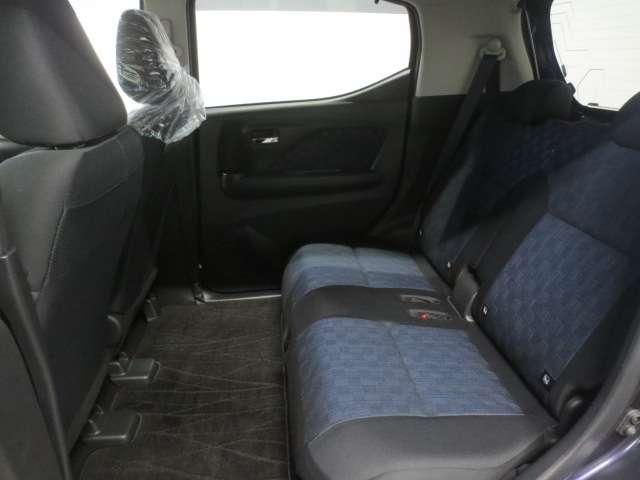 デイズ ６６０　ハイウェイスターＸ　４ＷＤ　踏み間違い防止　ワンオーナー　メモリナビ　ＬＥＤライト　インテリキー　ＡＷ　バックカメラ　アイドリングストップ　４ＷＤ　ナビ＆ＴＶ　エアコン　パワーウインドウ　キーレス　ＡＢＳ　エアバッグ（12枚目）