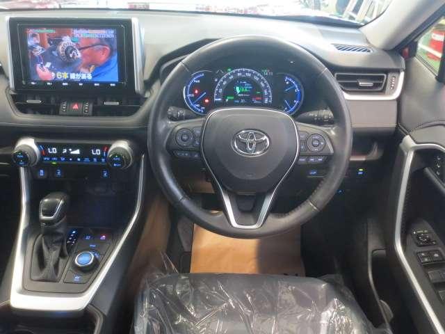 RAV4 2.5 ハイブリッド G E-Four 4WD 衝突被害軽減装置 ドライブレコーダ 革S ワンオーナ- バックモニター スマキー AWD TVナビ パワステ クルコン PKSB AAC エアバッグ AW パワーウィンドウ キーレスエントリー ETC(3枚目)