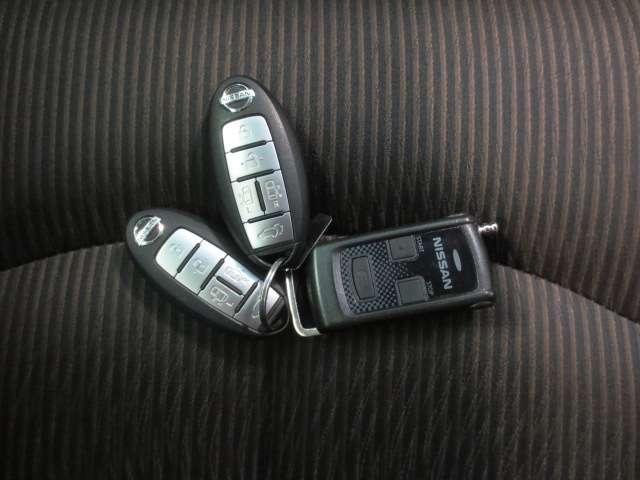 エルグランド ２．５　２５０ハイウェイスターＳ　アラビュー・エマージェンシーブレーキ　Ｂモニター　クルーズＣ　ワンオ－ナ－　両側電動パワースライドドア　車線逸脱　ＬＥＤライト　キーフリー　ＡＡＣ　インテリジェントキー　メモリナビ　ＡＷ　ＥＴＣ車載器（12枚目）