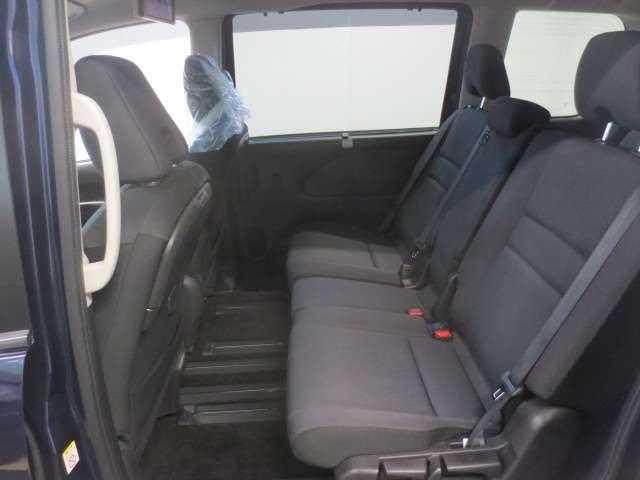 セレナ ２．０　Ｘ　ＶセレクションＩＩ　４ＷＤ（14枚目）