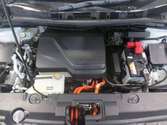 リーフ G アラビュー・エマブレ・プロパイロット アダプティブクルコン LEDヘッドライト ワンオーナー ETC スマートキー バックカメラ 盗難防止 アルミホイール フルオートエアコン キーフリー メモリ-ナビ パワステ ABS エアバッグ(20枚目)