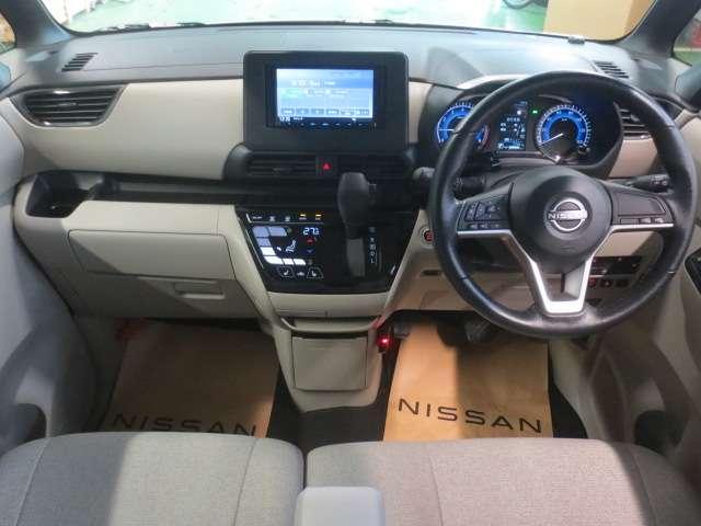 ルークス 660 X 4WD アラビュー・エマブレ・アイドリングストッ エマブレ 全方位モニター LEDヘッドライト ナビ 4WD ETC アイドリングストップ スマートキー キーレス オートエアコン メモリーナビ 運転席エアバック 助手席エアバック バックカメラ(3枚目)