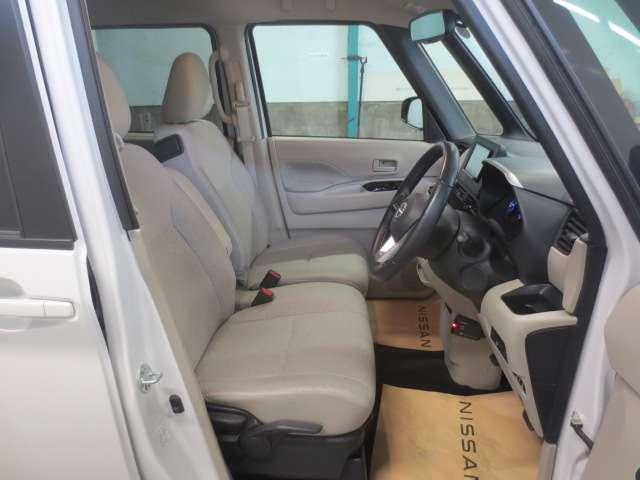 ルークス 660 X 4WD アラビュー・エマブレ・アイドリングストッ エマブレ 全方位モニター LEDヘッドライト ナビ 4WD ETC アイドリングストップ スマートキー キーレス オートエアコン メモリーナビ 運転席エアバック 助手席エアバック バックカメラ(12枚目)