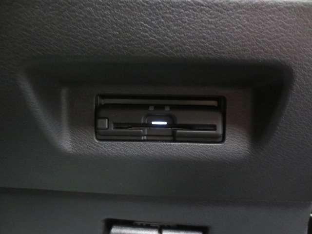 キックス １．２　Ｘ　ツートーン　インテリアエディション　（ｅ－ＰＯＷＥＲ）　エマージェンシーＢ　セキュリティ　アラウンドモニター　Ｒカメラ　ＬＥＤ　ワンオーナ　エアコン　スマートキー　メモリーナビ　キーレス　ワンセグＴＶ　ナビＴＶ　ＡＢＳ　パワーウィンドウ（13枚目）