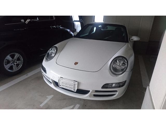 ９１１ ９１１カレラ　スポーツクロノＰＫＧ　黒革　ＰＡＳＭ装着車スポーツモード付き　禁煙車　デジタルインナーミラー　Ｂカメラ　修復歴無し　自然吸気フラット６　純正１９ＡＷ　シートヒーター（39枚目）