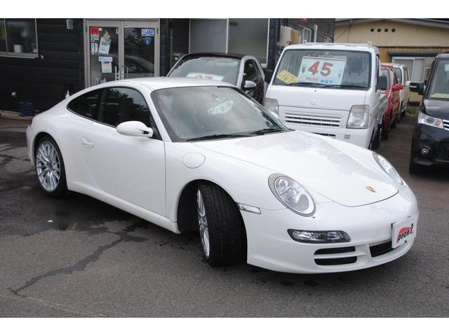 ９１１ ９１１カレラ　スポーツクロノＰＫＧ　黒革　ＰＡＳＭ装着車スポーツモード付き　禁煙車　デジタルインナーミラー　Ｂカメラ　修復歴無し　自然吸気フラット６　純正１９ＡＷ　シートヒーター（49枚目）