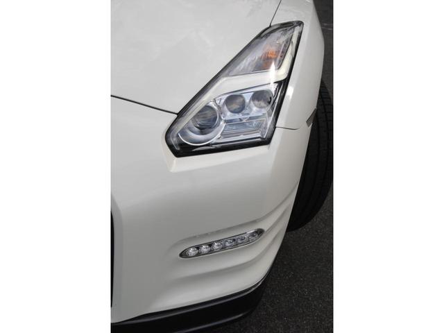 ＧＴ－Ｒ ブラックエディション　４ＷＤ　フライホイール交換済　禁煙車　ＭＹ１４仕様＆ＭＹ１７イナズマライト　ＭＹ１４テールライト　ビルトインＥＴＣ　Ｂカメラ　ブレンボキャリパー　デイライト　　整備記録大量（17枚目）