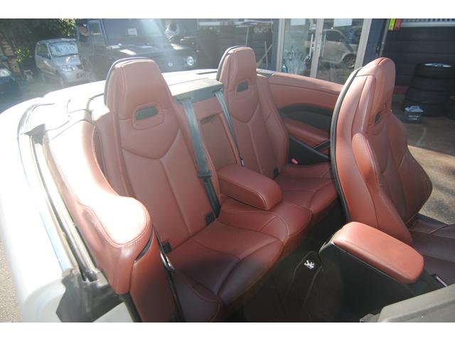 ３０８ ＣＣ　グリフ　後期　１．６Ｌターボ　デイライト　バリオルーフオープンカー　本革シート　左ハンドル　禁煙車　ＥＴＣ　車検整備２年付き　ネックヒーター　シートヒーター（23枚目）