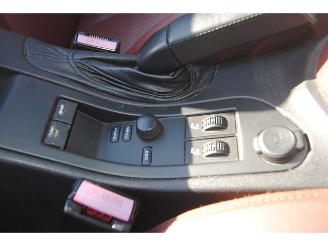 ３０８ ＣＣ　グリフ　後期　１．６Ｌターボ　デイライト　バリオルーフオープンカー　本革シート　左ハンドル　禁煙車　ＥＴＣ　車検整備２年付き　ネックヒーター　シートヒーター（24枚目）