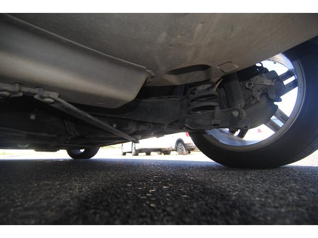 ３０８ ＣＣ　グリフ　後期　１．６Ｌターボ　デイライト　バリオルーフオープンカー　本革シート　左ハンドル　禁煙車　ＥＴＣ　車検整備２年付き　ネックヒーター　シートヒーター（63枚目）