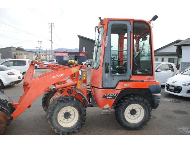 日本 ベースグレード　４ＷＤ　クボタＲ４３０Ｚ　ホイールローダー（5枚目）