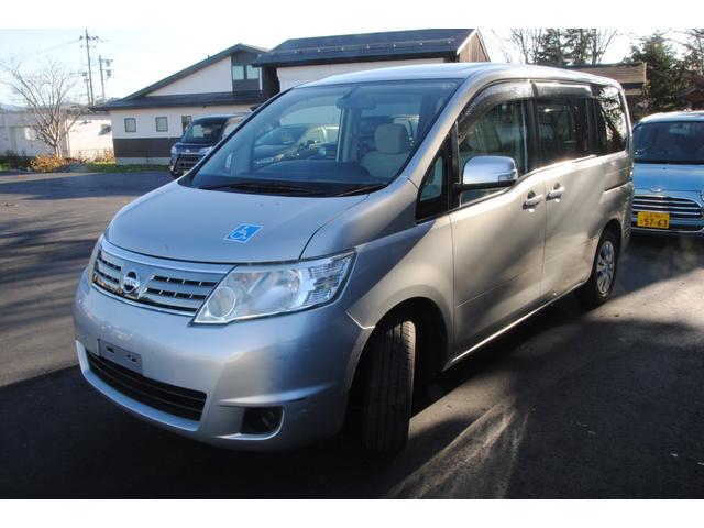 セレナ チェアキャブリフタータイプ 4WD 両側パワースライドドア 電動バックドア ETC 後席フリップダウンモニター 禁煙車 福祉車両 5ナンバーサイズ 3年間走行無制限保証 車検整備2年付き Bカメラ(19枚目)