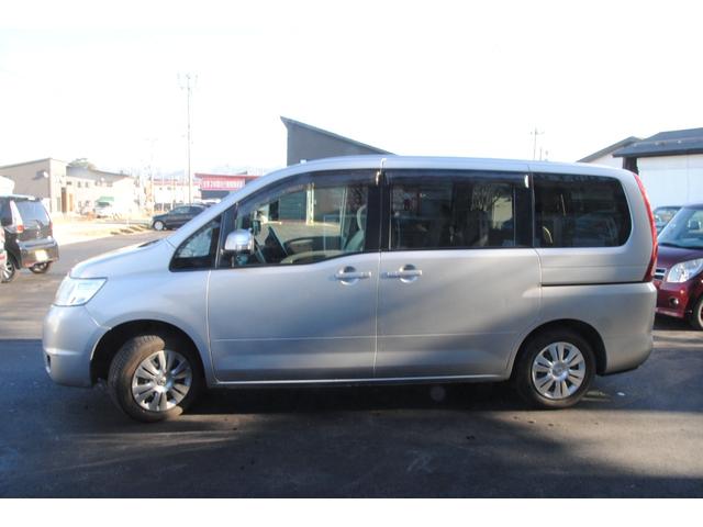 セレナ チェアキャブリフタータイプ 4WD 両側パワースライドドア 電動バックドア ETC 後席フリップダウンモニター 禁煙車 福祉車両 5ナンバーサイズ 3年間走行無制限保証 車検整備2年付き Bカメラ(23枚目)