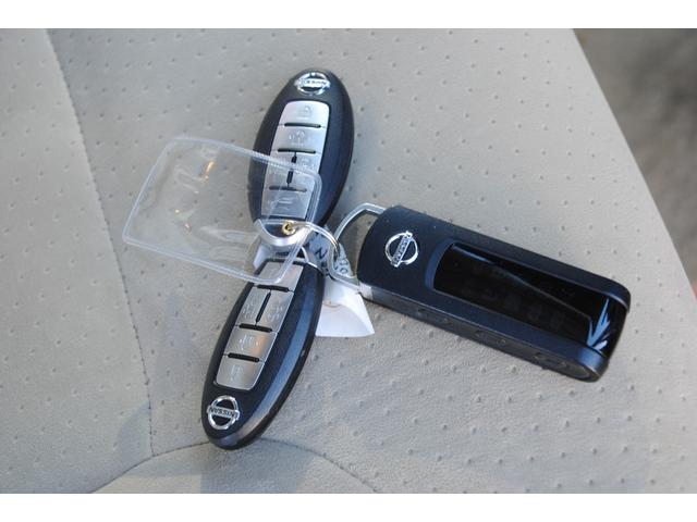 セレナ チェアキャブリフタータイプ 4WD 両側パワースライドドア 電動バックドア ETC 後席フリップダウンモニター 禁煙車 福祉車両 5ナンバーサイズ 3年間走行無制限保証 車検整備2年付き Bカメラ(34枚目)