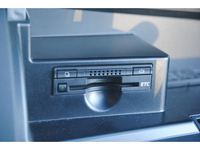 エスティマ アエラス 4WD 両側パワースライドドア 7人乗り Bカメラ 車検整備2年付き 3年間走行無制限保証 ETC オートライト(16枚目)