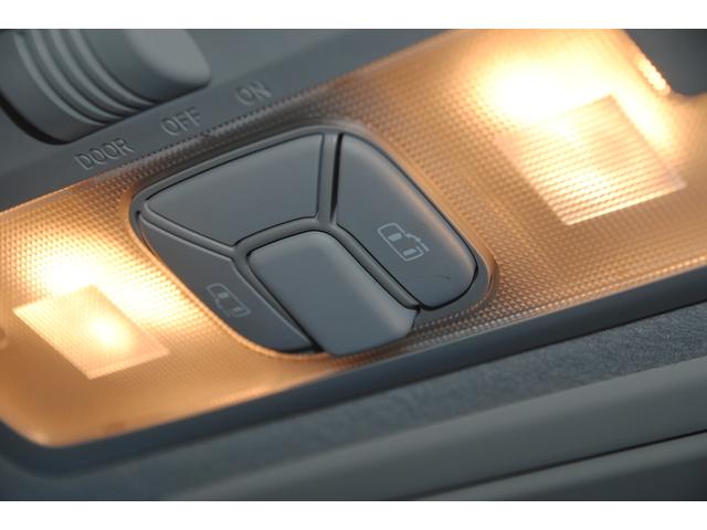 エスティマ アエラス 4WD 両側パワースライドドア 7人乗り Bカメラ 車検整備2年付き 3年間走行無制限保証 ETC オートライト(20枚目)