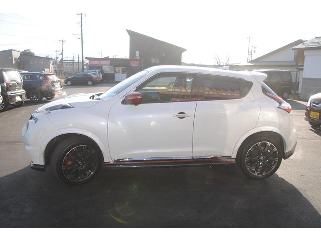 ジューク ニスモ　ＲＳ　４ＷＤ　８速ＣＶＴ　ＭＲ１６ＤＤＴニスモＲＳ専用チューン　ＲＳ専用大径ブレーキローター　キャリパーＲＳレッド　ＲＳエキゾースト　　３年間走行無制限保証　ＥＴＣ　全方位モニター　オートライト　寒冷地仕様（8枚目）