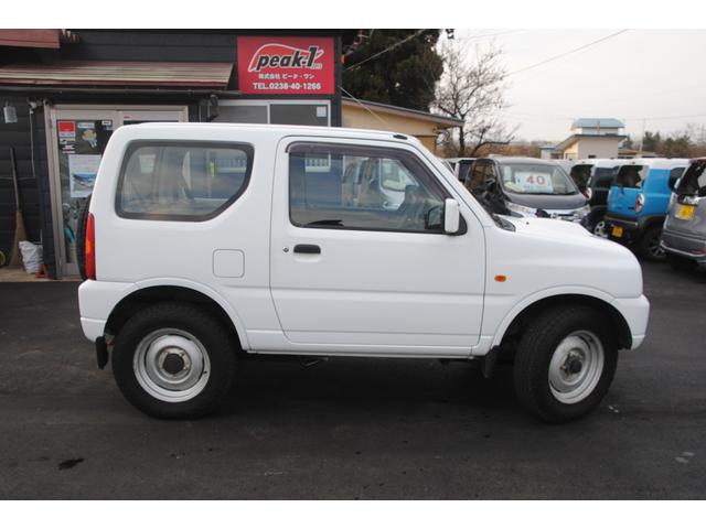 ジムニー ＸＧ　３年間走行無制限保証　１インチアップ　タイヤサイズ１８５／６５／Ｒ１６（8枚目）