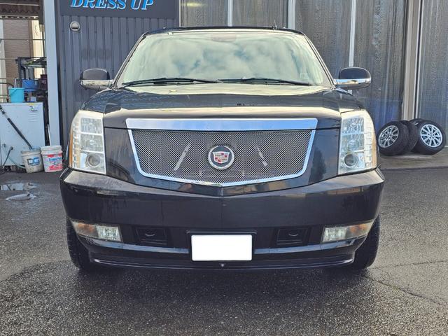 キャデラックエスカレード 新車並行 AWD 車検令和9年6月4日 ギブソンマフラー 社外AW NEWタイヤ VIPERセキュリティー(8枚目)