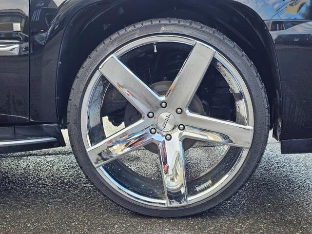 キャデラックエスカレード 新車並行 AWD 車検令和9年6月4日 ギブソンマフラー 社外AW NEWタイヤ VIPERセキュリティー(14枚目)