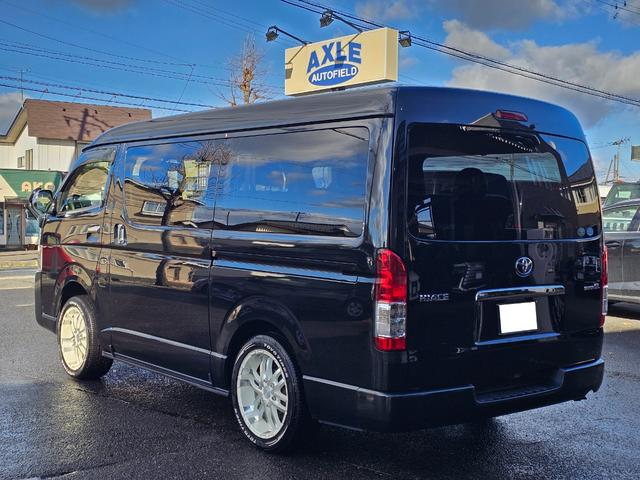 ハイエースバン ロングスーパーＧＬ　３ナンバー　両側パワースライド　ワンオーナー　バン１０人乗り　４ＷＤ（18枚目）