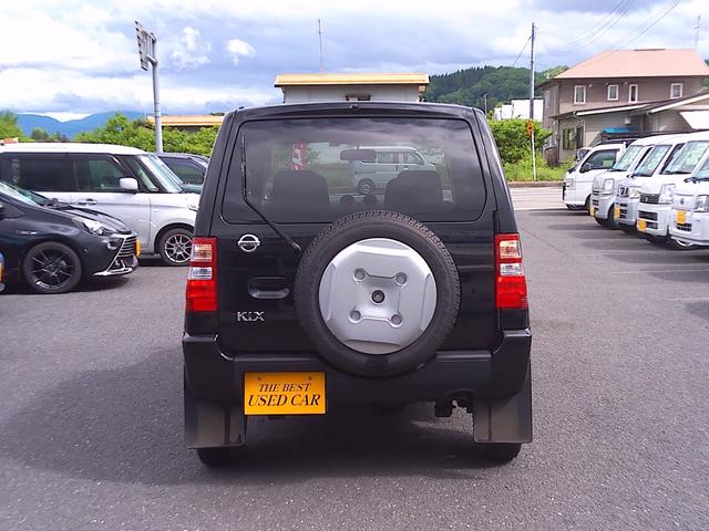 キックス ＲＸ　夏タイヤ新品　４ＷＤ　ターボ　ＣＤ　シートヒーター　電動格納ミラー　フォグランプ　キーレス（10枚目）