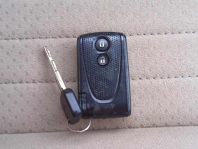 ミラココア ココアプラスG 4WD ナビ TV Bluetooth バックカメラ ABS 運転席・助手席エアバック 電動格納ミラー フォグランプ キーレス(49枚目)