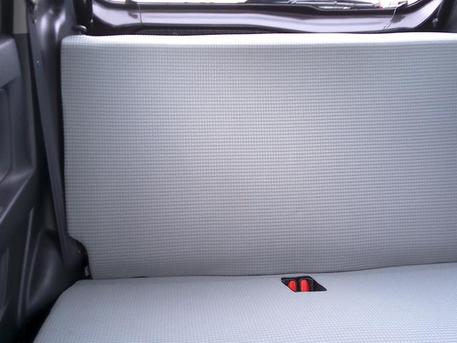 アルト Ｌ　４ＷＤ　ＣＤ　前席シートヒーター　横滑り防止　ＡＢＳ　キーレス（17枚目）