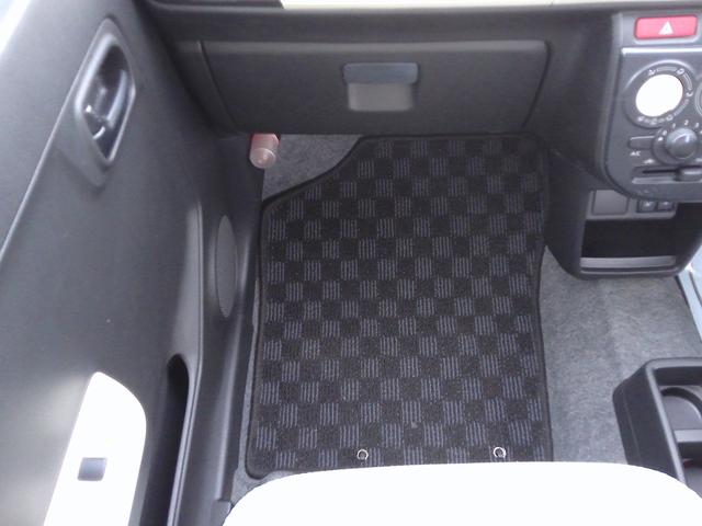 アルト Ｌ　４ＷＤ　ＣＤ　前席シートヒーター　横滑り防止　ＡＢＳ　キーレス（33枚目）