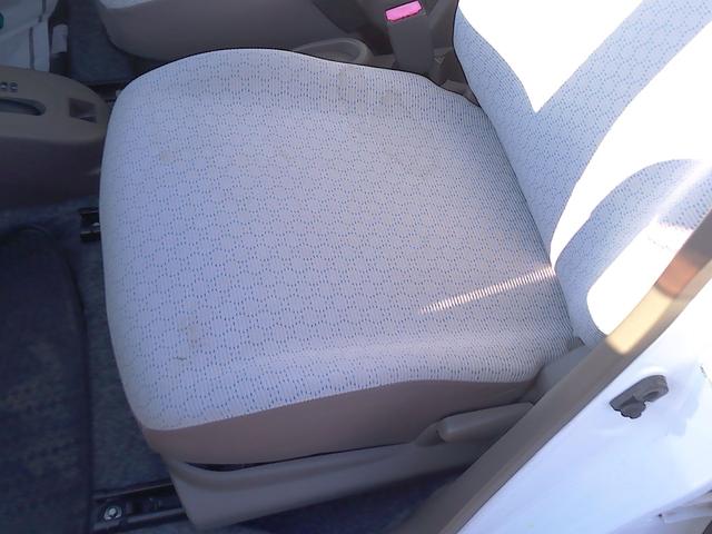 アルトエコ ＥＣＯ－Ｌ　４ＷＤ　純正ＣＤ　シートヒーター　キーレス　運転席・助手席エアバック　ＡＢＳ　盗難防止システム　衝突安全ボディ（22枚目）