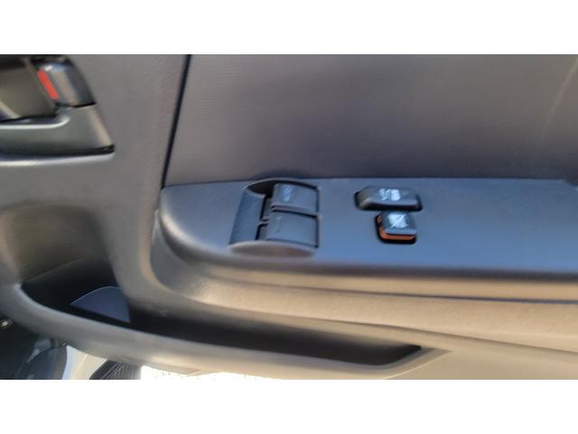 ハイエースバン ロングＤＸ　ＧＬパッケージ　８型　リヤエアコン　リヤヒーター　ナビ　バックカメラ　ＥＴＣ　ドラレコ前後　１６インチアルミタイヤ　１インチローダウン　ＴＣＭショートストロークダンパー　デフ上げスペーサー　Ｓ－ＧＬセカンドシート（22枚目）