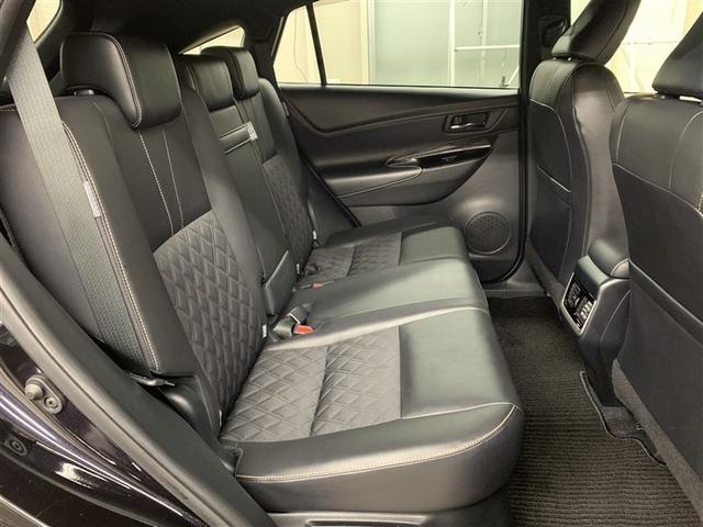 ハリアー プレミアム　４ＷＤ　フルセグ　メモリーナビ　ＤＶＤ再生　バックカメラ　衝突被害軽減システム　ＥＴＣ　ＬＥＤヘッドランプ　ワンオーナー　フルエアロ　アイドリングストップ（9枚目）