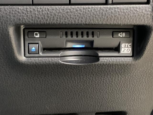 ハリアーハイブリッド Z レザーパッケージ 革シート 4WD フルセグ メモリーナビ ミュージックプレイヤー接続可 バックカメラ 衝突被害軽減システム ETC ドラレコ LEDヘッドランプ(18枚目)