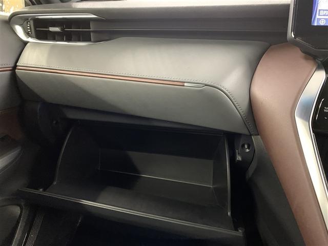 ハリアーハイブリッド Z レザーパッケージ 革シート 4WD フルセグ メモリーナビ ミュージックプレイヤー接続可 バックカメラ 衝突被害軽減システム ETC ドラレコ LEDヘッドランプ(28枚目)