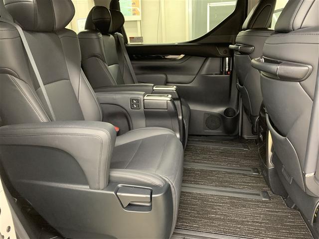 アルファードハイブリッド SR Cパッケージ 4WD フルセグ メモリーナビ DVD再生 ミュージックプレイヤー接続可 後席モニター バックカメラ 衝突被害軽減システム ETC ドラレコ 両側電動スライド LEDヘッドランプ 乗車定員7人(10枚目)