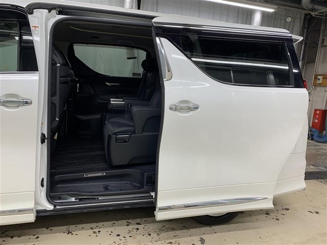 アルファードハイブリッド SR Cパッケージ 4WD フルセグ メモリーナビ DVD再生 ミュージックプレイヤー接続可 後席モニター バックカメラ 衝突被害軽減システム ETC ドラレコ 両側電動スライド LEDヘッドランプ 乗車定員7人(37枚目)