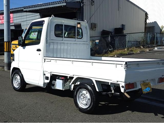 クリッパートラック DX 関東仕入れ錆無・切替4WD・L/H付・エアコン・パワステ・ETC・(4枚目)