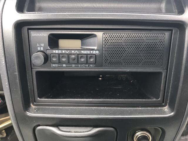 4WD 5速マニュアル AM FM フォグランプ付(12枚目)