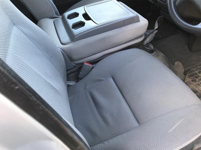 4WD スライドドア エアコン オートマ オーディオ付(3枚目)