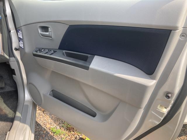 FX 4WD キーレスエントリー 電動格納ミラー シートヒーター ベンチシート AT 盗難防止システム CD 衝突安全ボディ エアコン ドアバイザー 運転席エアバッグ 助手席エアバッグ(38枚目)
