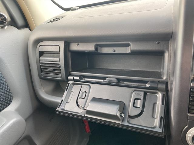 15RX ETC アルミホイール オートライト スマートキー 電動格納ミラー フルフラット CVT 衝突安全ボディ ベンチシート ABS CD エアコン(32枚目)