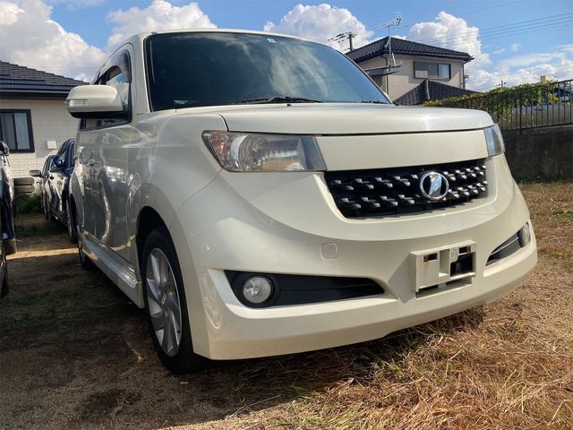 Ｚ　エアロパッケージ　４ＷＤ　ＥＴＣ　ナビ　アルミホイール　キーレスエントリー　電動格納ミラー　フルフラット　ＡＴ　衝突安全ボディ　ベンチシート　ＡＢＳ　エアコン　パワーステアリング(22枚目)