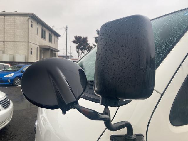 ご覧いただきありがとうございます♪気になったお車がありましたらお気軽にお電話をください♪