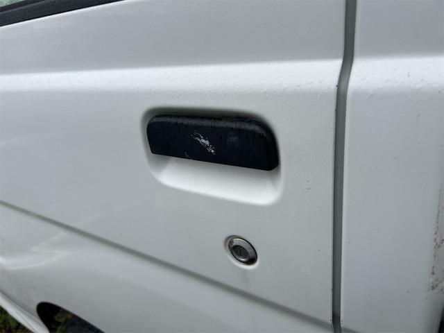 ハイゼットトラック スペシャル　４ＷＤ　ＭＴ　エアコン　パワーステアリング（6枚目）
