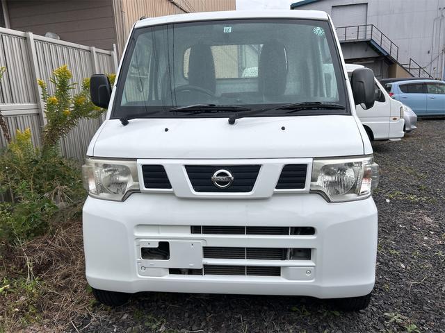 ＮＴ１００クリッパートラック 　４ＷＤ　ＭＴ　エアコン　運転席エアバッグ（7枚目）